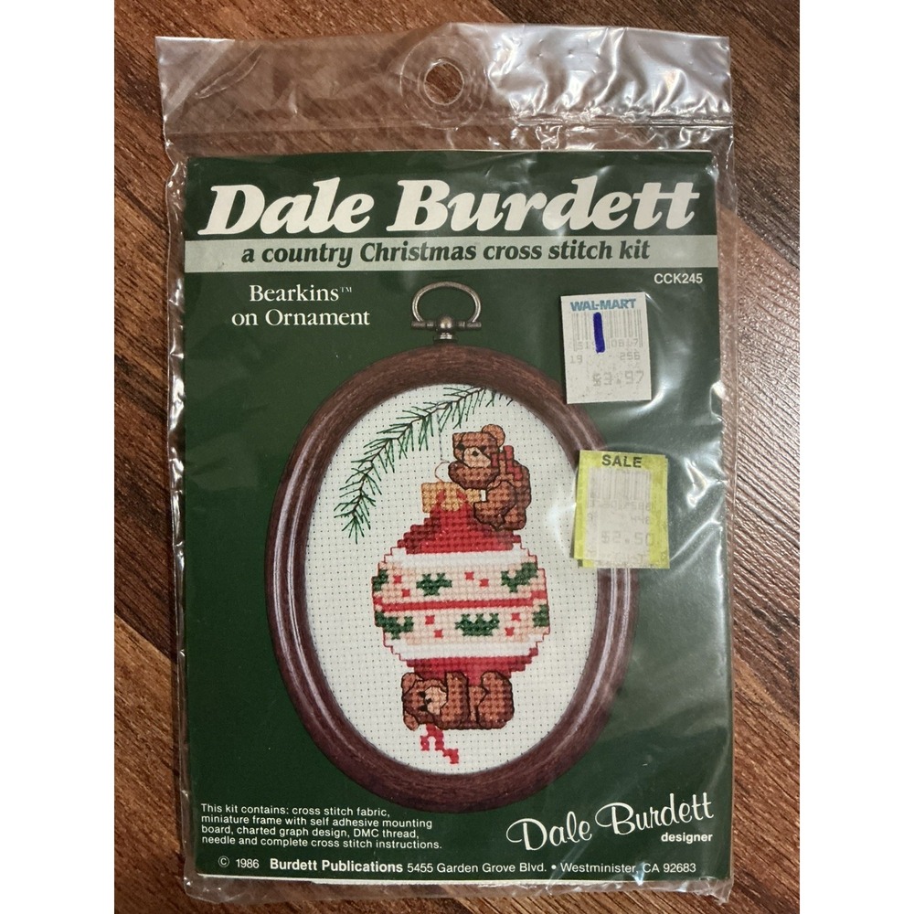 1986 Dale Burdett BEARKINS ON ORNAMENT Counted Cross Stitch Kit #CCK245